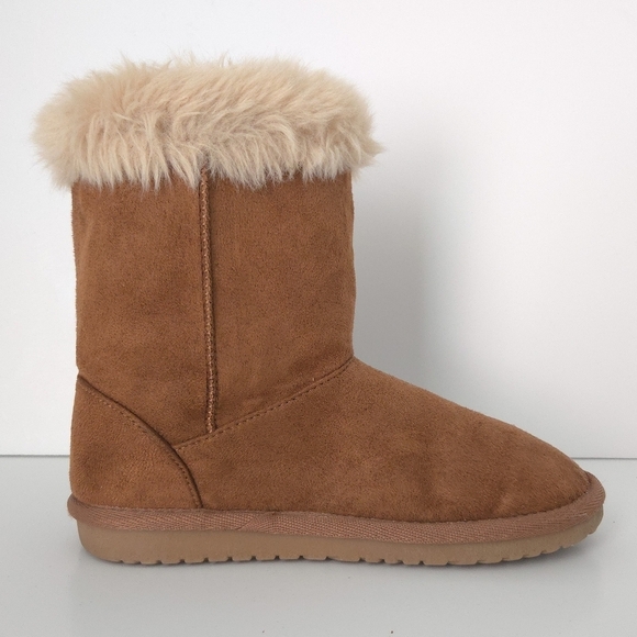 Children's Place Tan Brown Suede Fur Lined Buckle Winter Boots - Picture 2 of 9